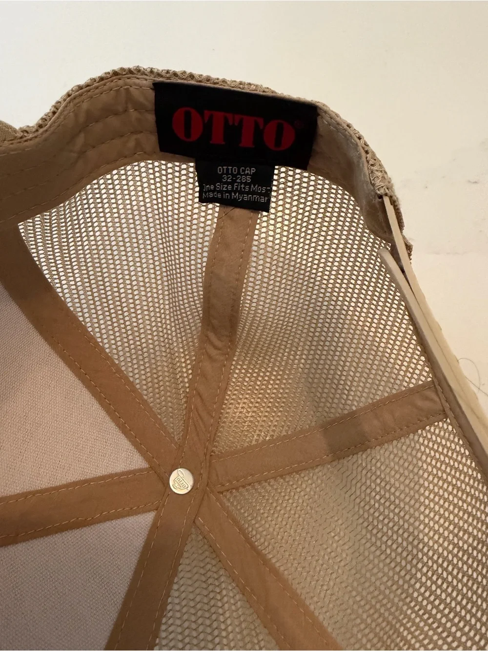 OTTO Beige Trucker Hat with Retro Heart Stripe